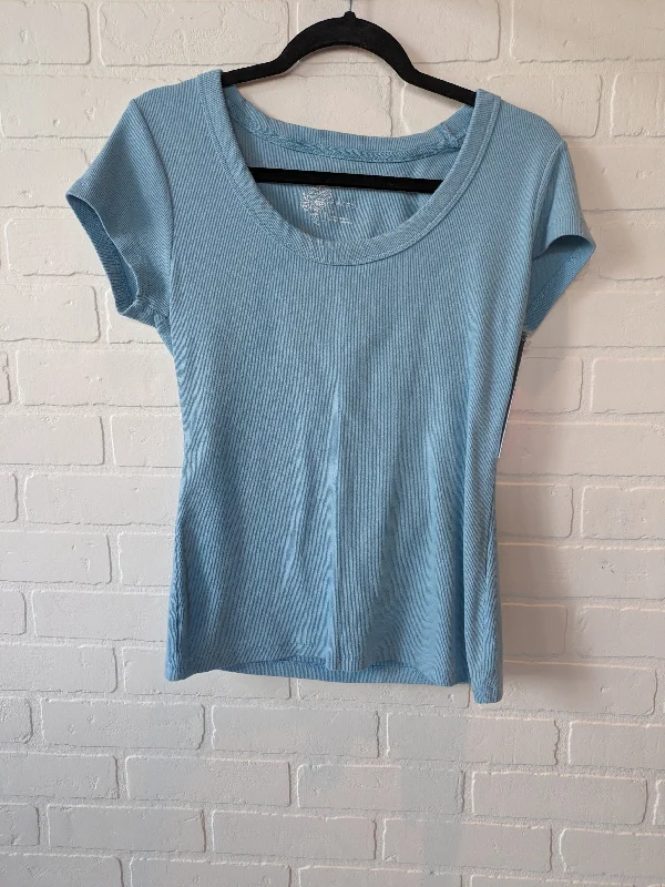 women's T-shirts for everyday wearBlue Top Short Sleeve Basic Pilcro, Size Xl