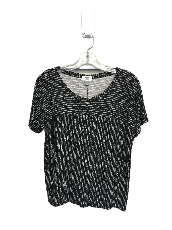 women's T-shirts with animal printsBlack & Silver Top Short Sleeve By Old Navy, Size: Petite   S