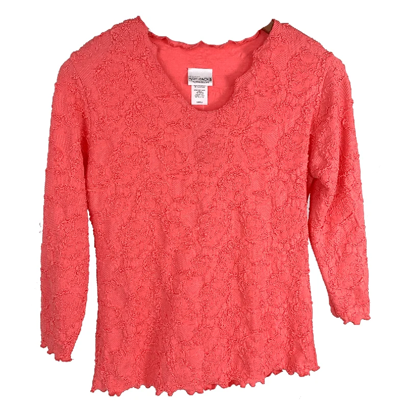 women's tops for those who want to show off their figure in a flattering waySugar Coral Jafa Surreal Textured Top