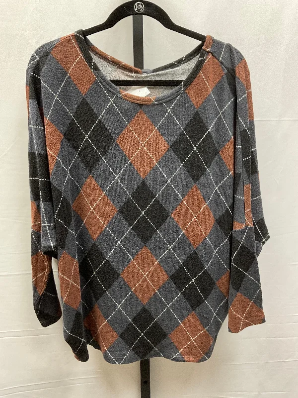 women's long sleeve tops with short torso lengthsTop Long Sleeve By Maurices In Plaid Pattern, Size: M