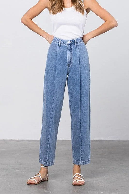 women's denim jeans for a flattering silhouetteHI-WAIST SLOUCH JEANS