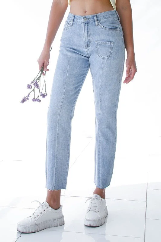 women's denim jeans for a relaxed lookPatched Pocket Boyfriend Jeans