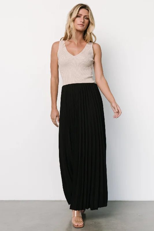 women's zip-up skirtsVinny Pleated Maxi Skirt | Black