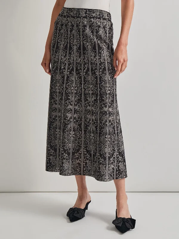 women's travel-friendly cocktail skirtsA-Line Two-Tone Jacquard Knit Maxi Skirt