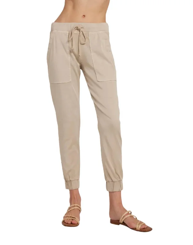 women's capri pantsPocket Jogger In Soft Tan