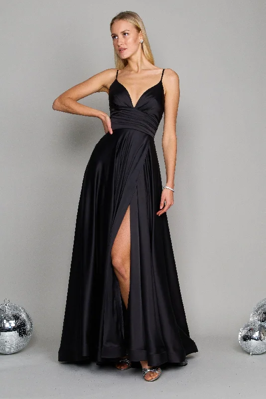 women's lightweight dressesDylan & Davids Long Spaghetti Strap Prom Formal Gown Black