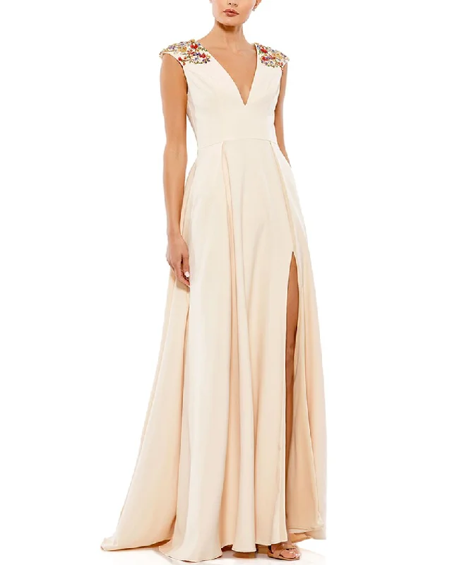 women's curve-hugging dressesMac Duggal Gown