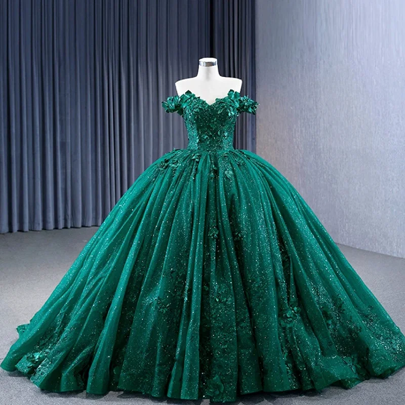 women's trendy dressesSpring Green Ball Gown Quinceanera Dress with Off the Shoulder